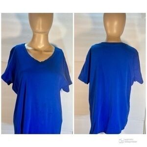 ST JOHN’S BAY WOMENS BLIE TOP SIZE XL